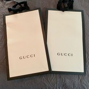 2 G Store shopping bags